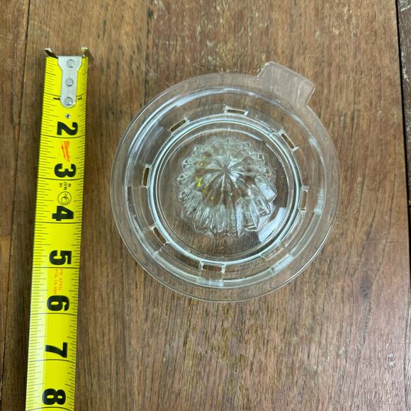 Vintage clear glass fruit juicer reamer farmhouse minimal kitchen tool‎ decor - Picture 6 of 8